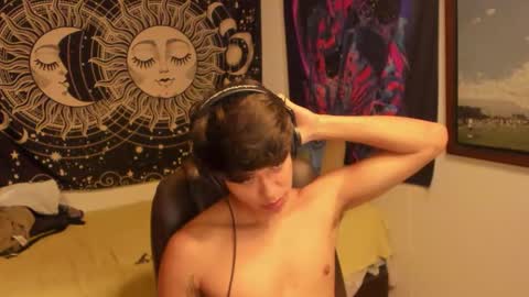 Snapshot of victorino_jhonson chatting on 16, 11, 2025 Victorino Jhonson online show from 16, 11, 2025