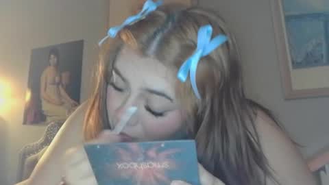 Snapshot of viennavisabelle chatting on 24, 4, 2026 viennavisabelle online show from 24, 4, 2026