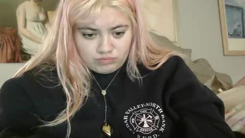 Snapshot of viennavisabelle chatting on 7, 8, 2026 viennavisabelle online show from 7, 8, 2026