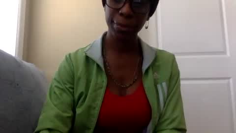 Vicky C Vicky V - Vicky C Baby Baby Vee - Schoolgurl V - V the Qween of Edging - Miss Vicky if U Nasty online show from 13, 1, 2025