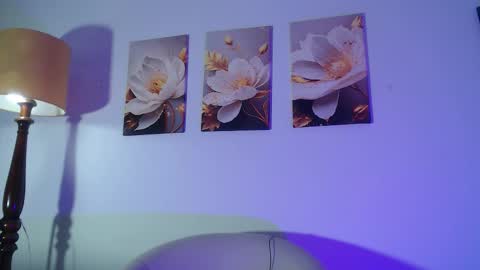 VIOLET  online show from 10, 2, 2026