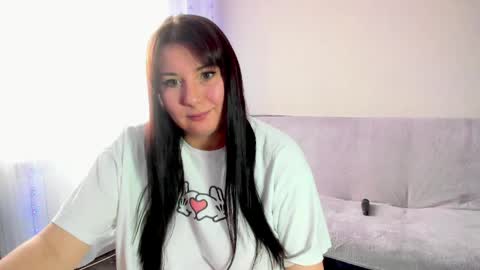 Snapshot of vik_and_love chatting on 8, 4, 2026 Vika online show from 8, 4, 2026