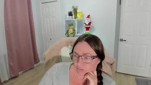 Ukrainian-woman online show from 13, 12, 2024