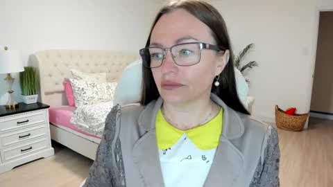 Ukrainian-woman online show from 25, 9, 2025