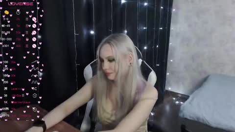 Snapshot of vikapowers chatting on 13, 1, 2025 vikapowers online show from 13, 1, 2025