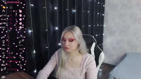 Snapshot of vikapowers chatting on 15, 1, 2025 vikapowers online show from 15, 1, 2025