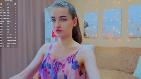 Snapshot of vikiberry chatting on 28, 4, 2026 vikiberry online show from 28, 4, 2026