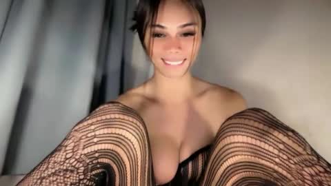 Snapshot of vikkylustfull chatting on 22, 6, 2026 vikkylustfull online show from 22, 6, 2026