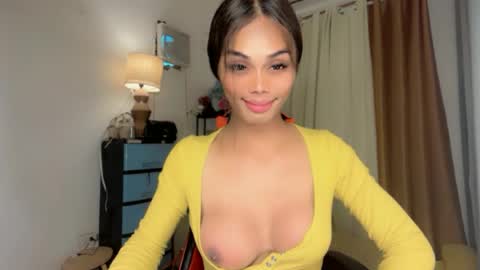 Snapshot of vikkylustfull chatting on 2, 8, 2026 vikkylustfull online show from 2, 8, 2026
