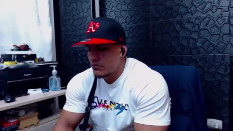 Viktor Herrera online show from 9, 2, 2025