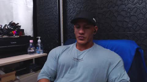 Viktor Herrera online show from 20, 9, 2025