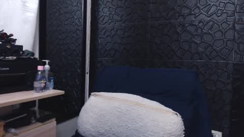 Viktor Herrera online show from 3, 10, 2025