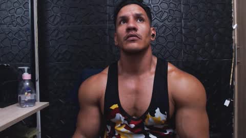 Viktor Herrera online show from 8, 10, 2025