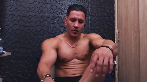 Viktor Herrera online show from 24, 10, 2025