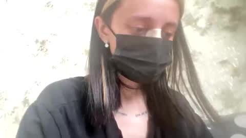 Snapshot of viktoria9898 chatting on 28, 4, 2026 Sweett online show from 28, 4, 2026
