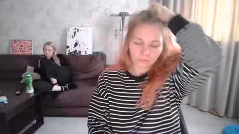 Snapshot of viktorlonsky chatting on 4, 12, 2024 viktorlonsky online show from 4, 12, 2024