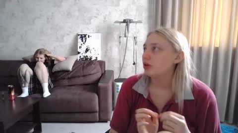 Snapshot of viktorlonsky chatting on 12, 12, 2024 viktorlonsky online show from 12, 12, 2024