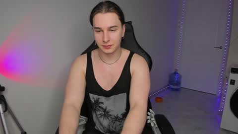 Vincent Strong online show from 22, 1, 2025