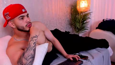 Vincent online show from 9, 10, 2025