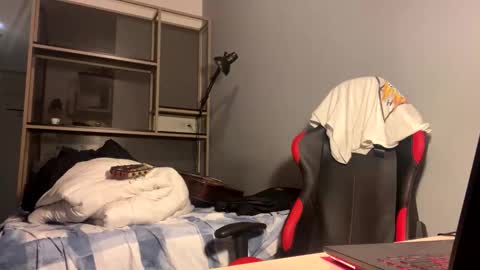 vincentprice69 online show from 3, 11, 2025