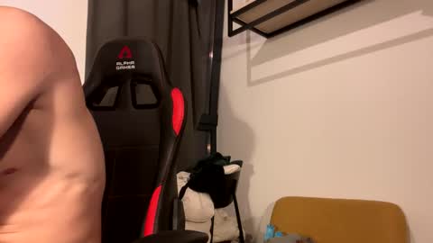 vincentprice69 online show from 12, 2, 2026