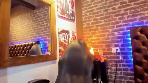 ---Vinzen--- online show from 31, 10, 2025