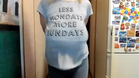 Snapshot of viodetta chatting on 2, 11, 2025 viodetta online show from 2, 11, 2025