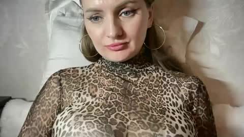 Funny  girl online show from 14, 4, 2026