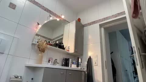 Snapshot of viola_beck chatting on 13, 6, 2026 Vio online show from 13, 6, 2026