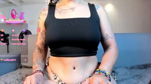 Violett  Everyday From 0530 to 1430 Col Time online show from 11, 3, 2025