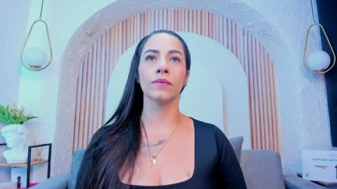 Violette online show from 2, 4, 2026