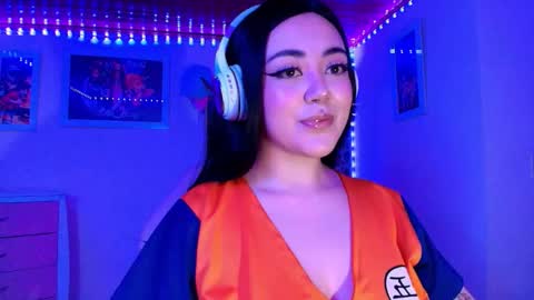 violet online show from 30, 11, 2025