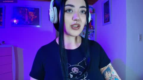 violet online show from 16, 4, 2026