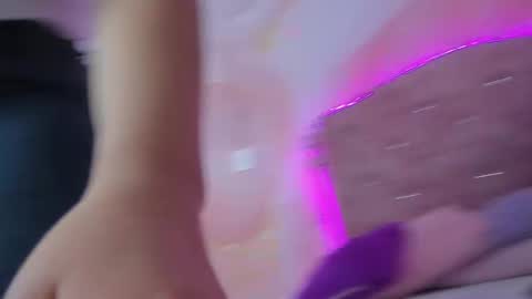 Snapshot of violet__taylor_ chatting on 17, 1, 2026 violet__taylor_ online show from 17, 1, 2026