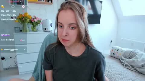 Violet online show from 30, 3, 2026