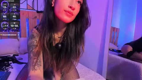 Violet Jones online show from 10, 2, 2026