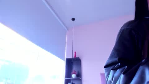 Snapshot of violet_myerrs chatting on 13, 12, 2025 violet online show from 13, 12, 2025