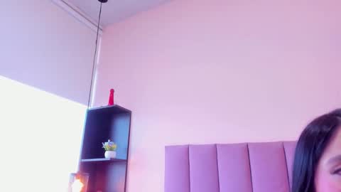 Snapshot of violet_myerrs chatting on 9, 2, 2026 violet online show from 9, 2, 2026