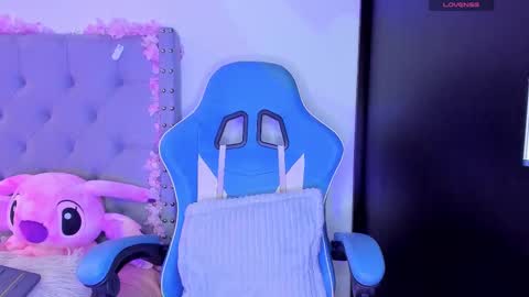  Violet  online show from 22, 9, 2025