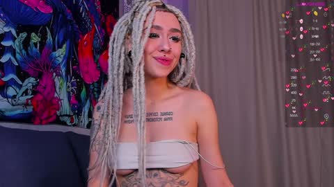 Snapshot of violet_walker7 chatting on 22, 12, 2024 Violet online show from 22, 12, 2024