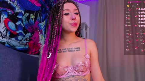 Snapshot of violet_walker7 chatting on 8, 2, 2025 Violet online show from 8, 2, 2025