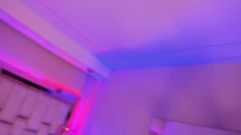 Violeta  online show from 3, 10, 2025