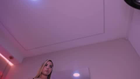 Violeta  online show from 5, 12, 2025