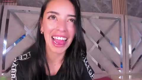 violeta_harlow online show from 2, 7, 2026