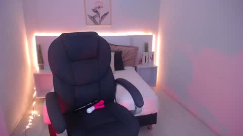 Snapshot of violeta_leon chatting on 11, 1, 2025 Violeta leon online show from 11, 1, 2025