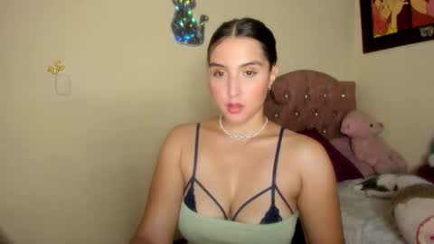 Jimena online show from 16, 9, 2025