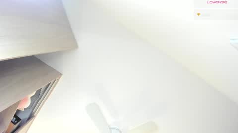 violeth___ online show from 21, 12, 2024