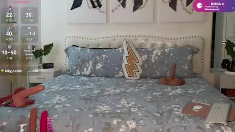 Snapshot of violetik888 chatting on 15, 5, 2026 VioletBaby online show from 15, 5, 2026