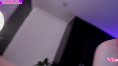 Snapshot of violetparkker chatting on 14, 2, 2025 violetparkker online show from 14, 2, 2025