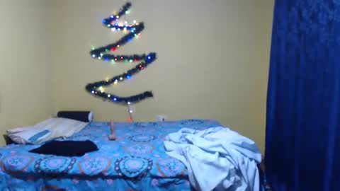 Violet777  online show from 5, 1, 2025